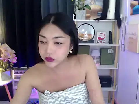 AsianMariaTs online show from 12/13/24, 01:33