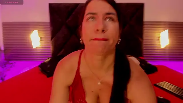 Zafira Alabi online show from 03/18/26, 11:05