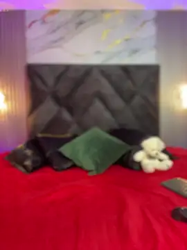 Zafira Alabi online show from 01/18/26, 05:05