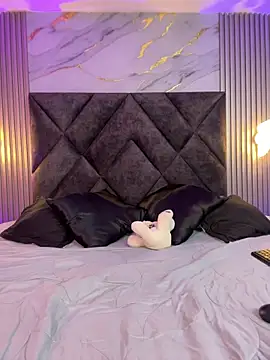 Zafira Alabi online show from 02/26/26, 04:07