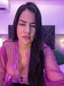 Snapshot of Zafira_Alabi chatting on 04/26/26, 04:15 Zafira Alabi online show from 04/26/26, 04:15