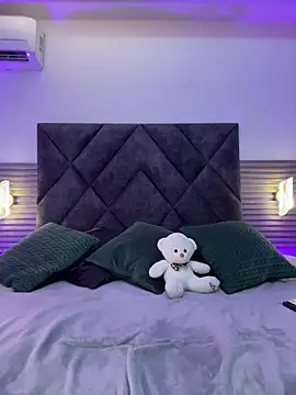 Zafira Alabi online show from 04/06/26, 06:53