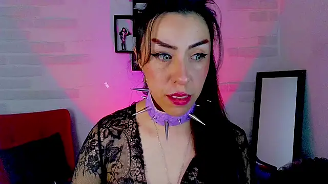 sky girl1 online show from 10/17/25, 02:48