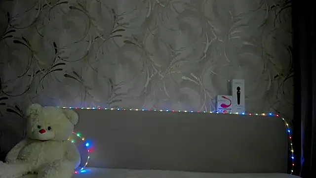 Snapshot of Malika_Lisan chatting on 03/21/25, 10:06 Malika Lisan online show from 03/21/25, 10:06