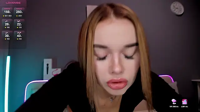 Malika Lisan online show from 10/23/25, 01:48