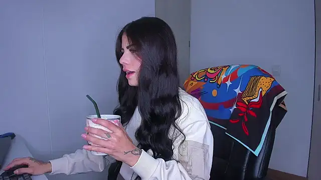 Lisegg  online show from 02/28/26, 12:38