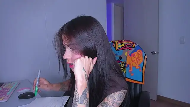 Lisegg  online show from 03/13/26, 01:49