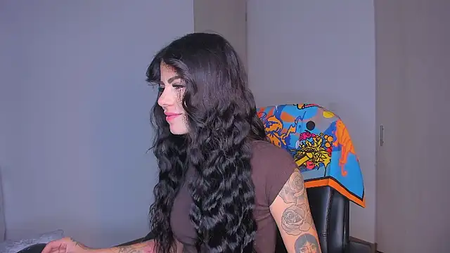 Lisegg  online show from 01/13/26, 10:30