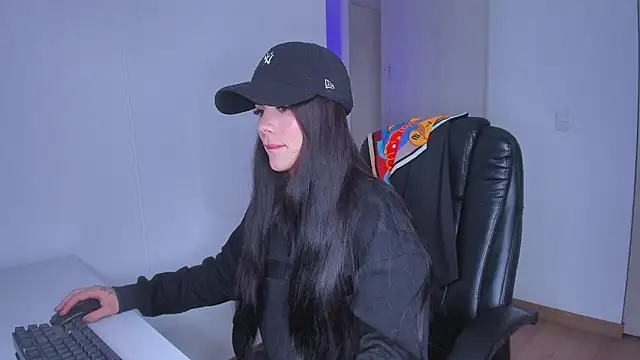 Lisegg  online show from 03/12/26, 07:29