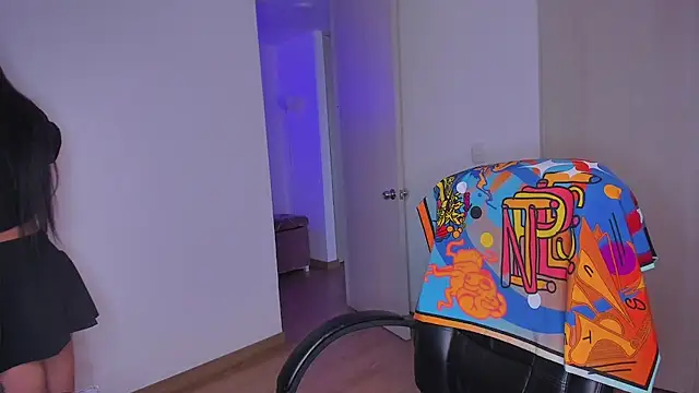 Lisegg  online show from 12/18/25, 12:20