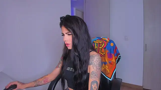 Lisegg  online show from 02/02/26, 07:02