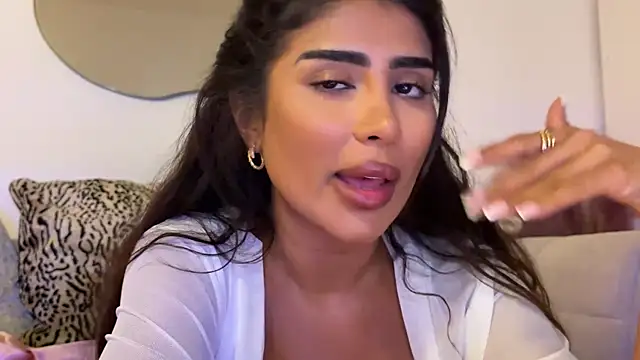 Snapshot of ArabicBarbie chatting on 09/18/25, 10:13 ArabicBarbie online show from 09/18/25, 10:13