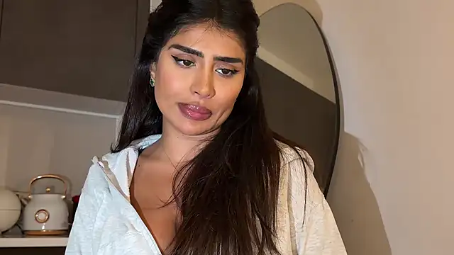 ArabicBarbie online show from 11/27/25, 10:21