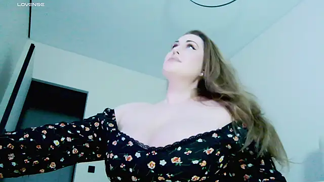 Sinful Eyes online show from 05/01/26, 02:49
