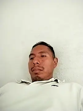 Snapshot of desnudo_Sexoxo chatting on 02/26/25, 11:09 desnudo Sexoxo online show from 02/26/25, 11:09
