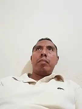 Snapshot of desnudo_Sexoxo chatting on 01/06/25, 02:15 desnudo Sexoxo online show from 01/06/25, 02:15