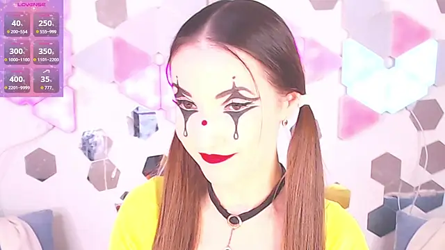 LexiKiss online show from 11/20/25, 11:25