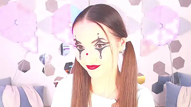 LexiKiss online show from 11/04/25, 10:24