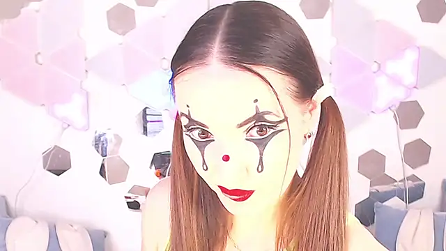 LexiKiss online show from 11/05/25, 10:57