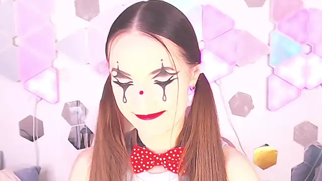 LexiKiss online show from 09/19/25, 08:29