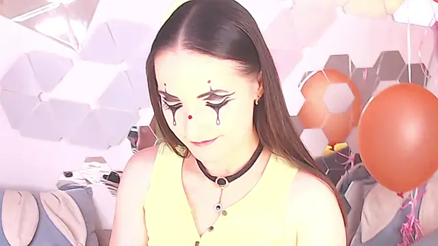 LexiKiss online show from 02/21/25, 11:44