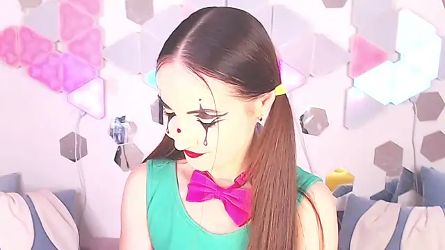 LexiKiss online show from 10/07/25, 11:55