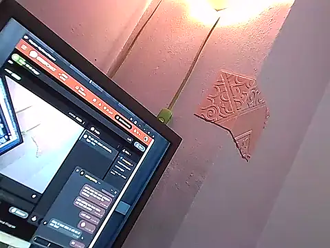 Snapshot of SexyAmanda32 chatting on 02/27/25, 10:33 SexyAmanda32 online show from 02/27/25, 10:33