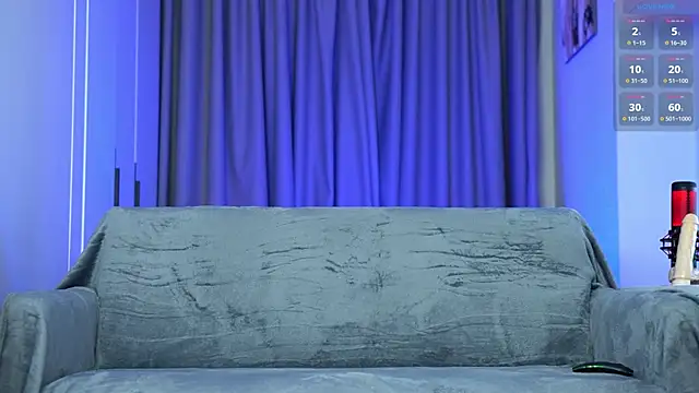 Snapshot of NickHOWLEN chatting on 02/16/25, 05:48 NickHOWLEN online show from 02/16/25, 05:48