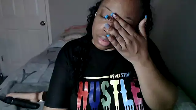 Sexymona1218 online show from 10/29/25, 05:23