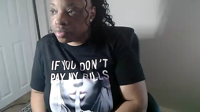 Sexymona1218 online show from 06/16/26, 05:57