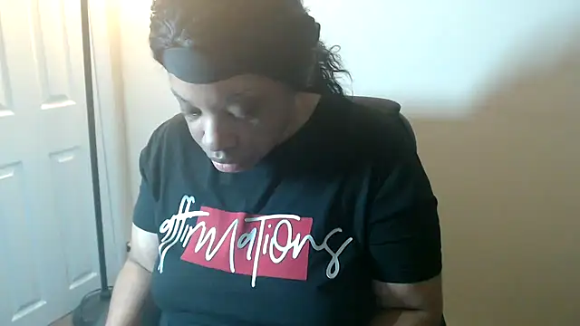 Sexymona1218 online show from 03/09/26, 08:29