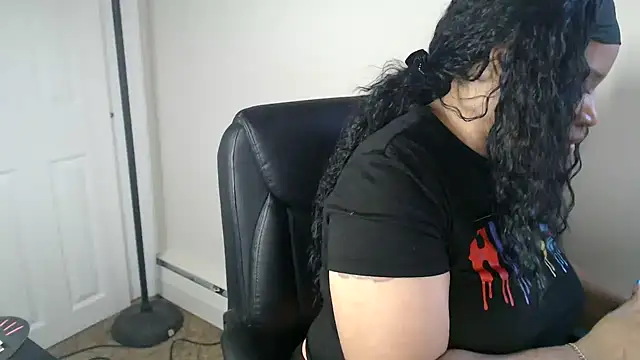 Sexymona1218 online show from 02/09/26, 02:59