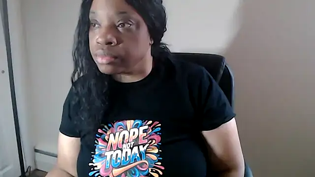 Sexymona1218 online show from 04/05/26, 12:34