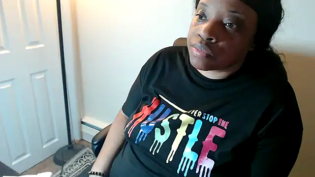 Sexymona1218 online show from 03/03/26, 02:29