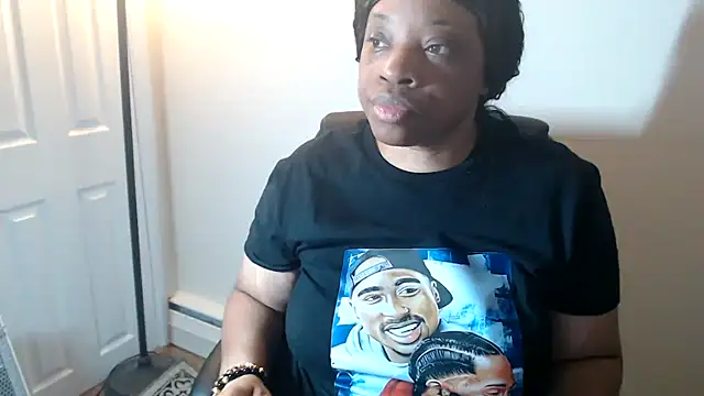 Sexymona1218 online show from 03/15/26, 07:15