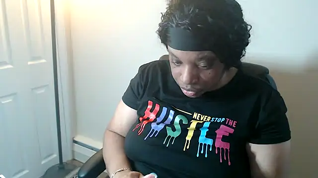 Sexymona1218 online show from 03/12/26, 09:41