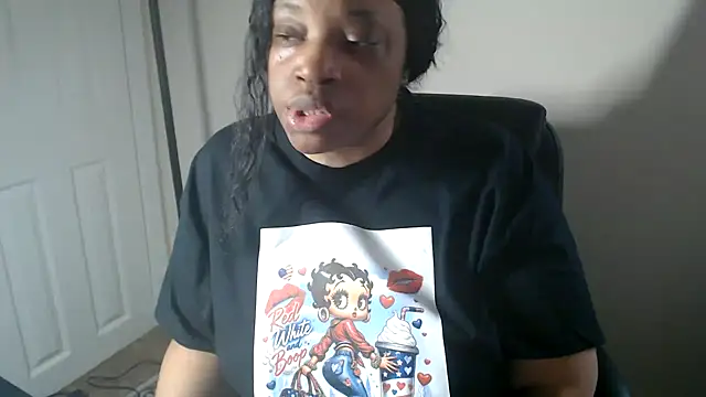 Sexymona1218 online show from 05/25/26, 01:43