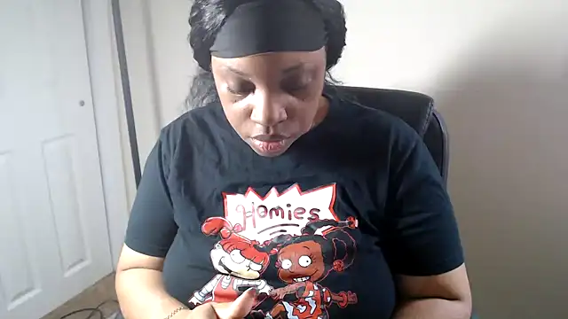 Sexymona1218 online show from 05/27/26, 01:40