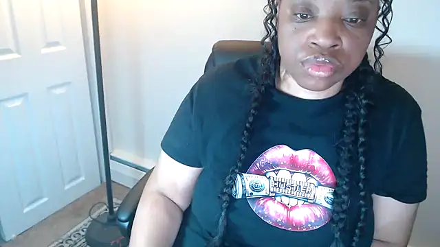 Sexymona1218 online show from 05/09/26, 07:01