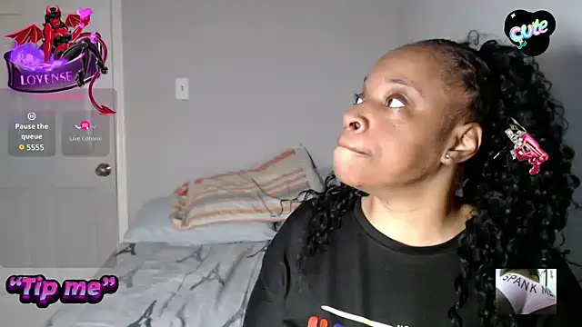 Sexymona1218 online show from 11/21/25, 09:52