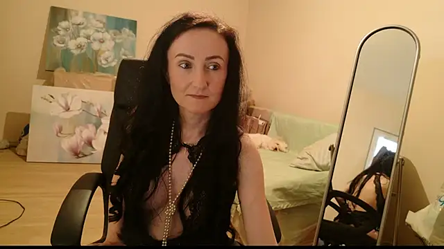 Snapshot of lara_heaven chatting on 09/19/25, 10:30 lara heaven online show from 09/19/25, 10:30