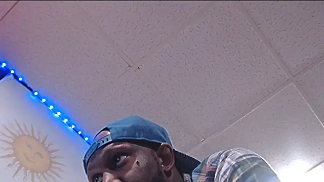 iBreakHeartz online show from 11/29/25, 06:35