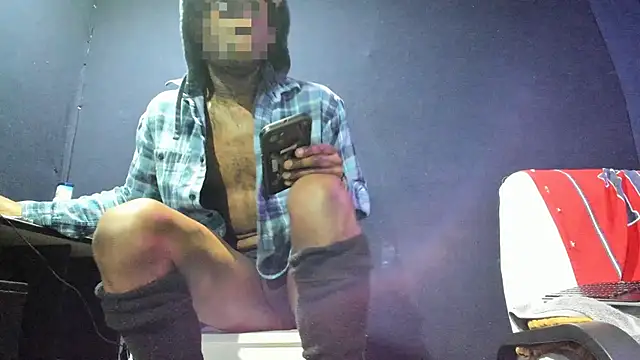 iBreakHeartz online show from 12/24/24, 06:28