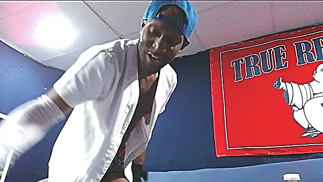 iBreakHeartz online show from 01/19/25, 01:10