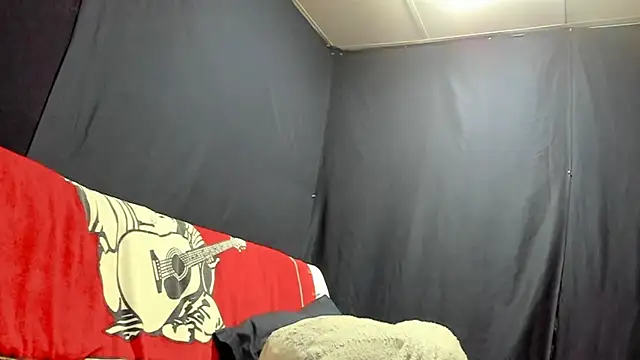 iBreakHeartz online show from 12/06/24, 10:02