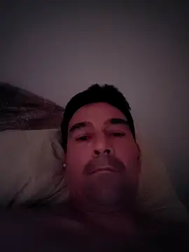 Snapshot of dick81 chatting on 06/09/26, 11:28 dick81 online show from 06/09/26, 11:28