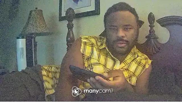 Snapshot of StudMuffin702 chatting on 12/05/24, 11:56 StudMuffin702 online show from 12/05/24, 11:56