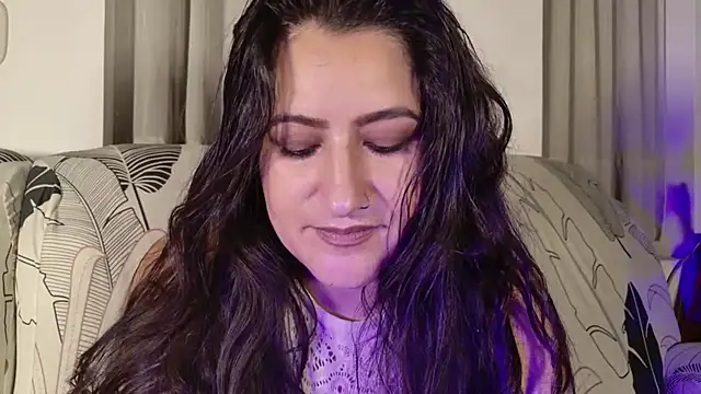 DeesseLuxure online show from 01/17/26, 06:17