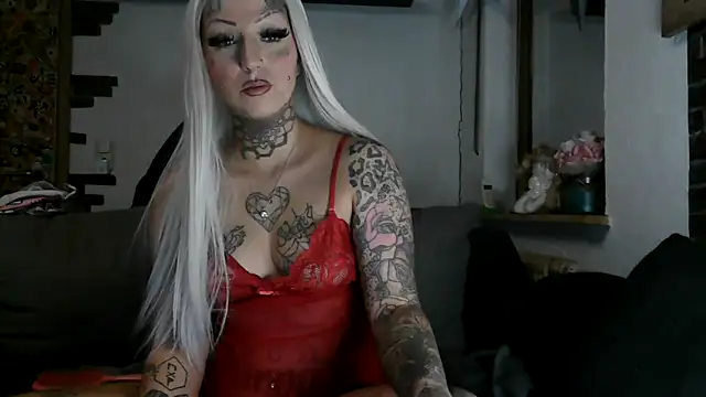 RoxxyInk online show from 02/11/26, 12:32