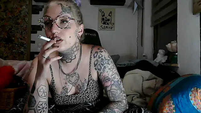 RoxxyInk online show from 06/01/26, 10:42